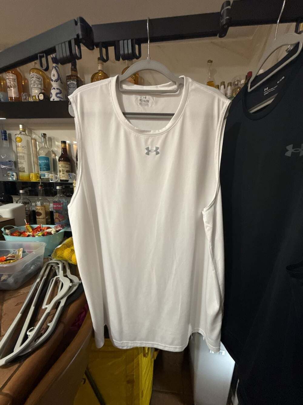 Under Armour Men's UA Tech Team Sleeveless Athletic Workout Tank Top White Size
